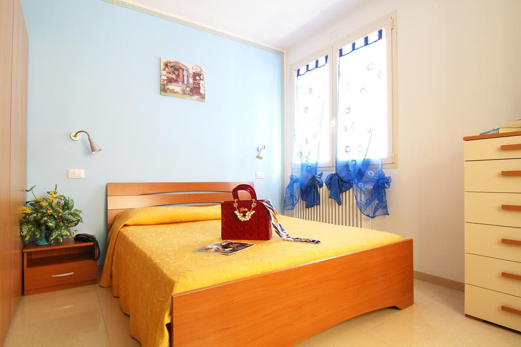 Residence Blu Marine Rimini Quarto foto