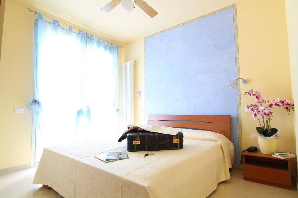 Residence Blu Marine Rimini Quarto foto